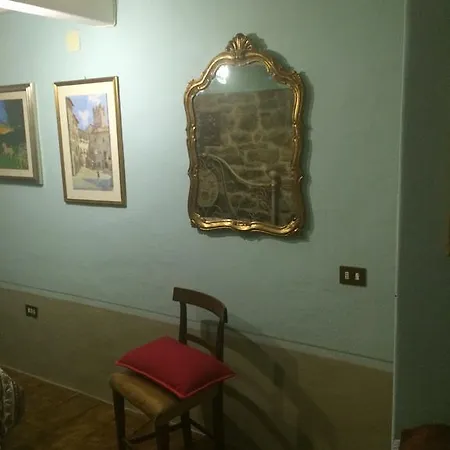 Stanza Da Andrea Cortona